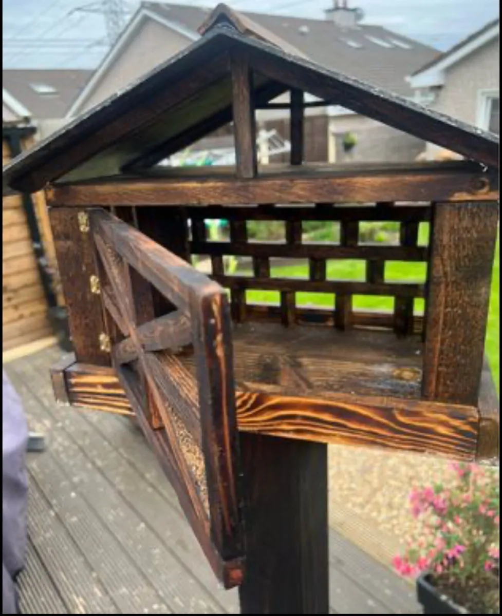 Handmade Birdtable - Image 1