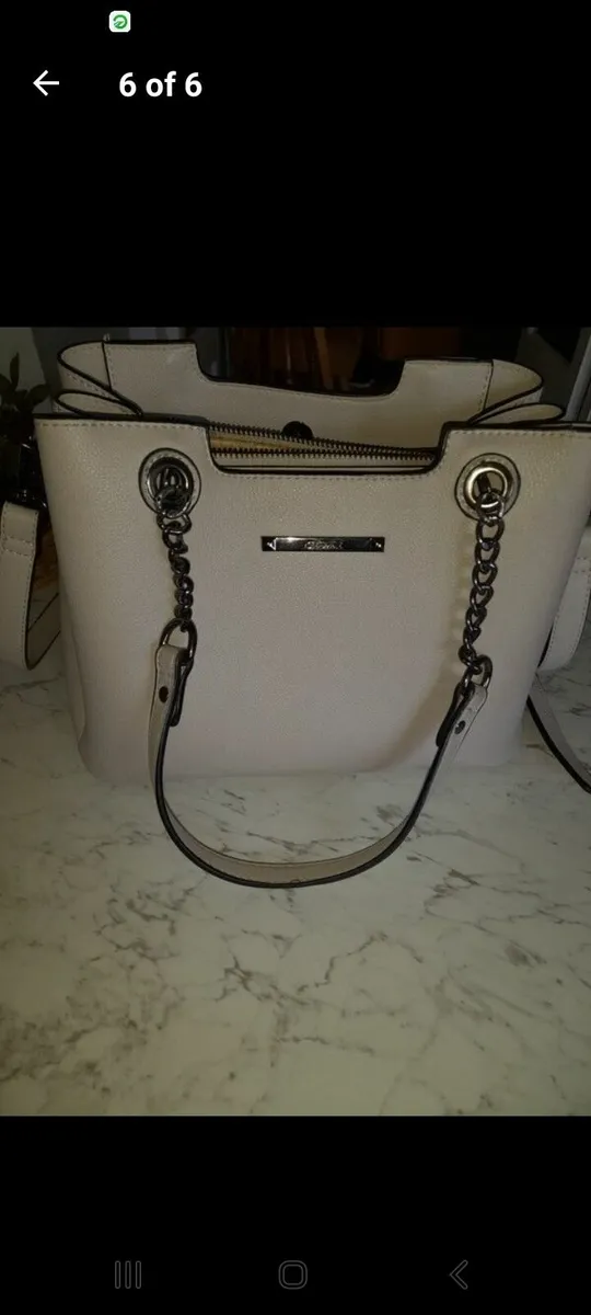 Ladies bag - Image 1