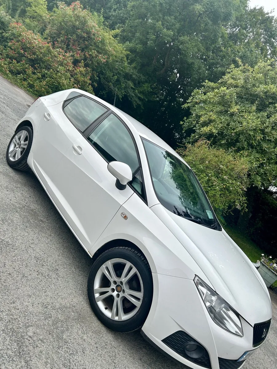 SEAT IBIZA 2011 1.4 MANUAL - Image 3