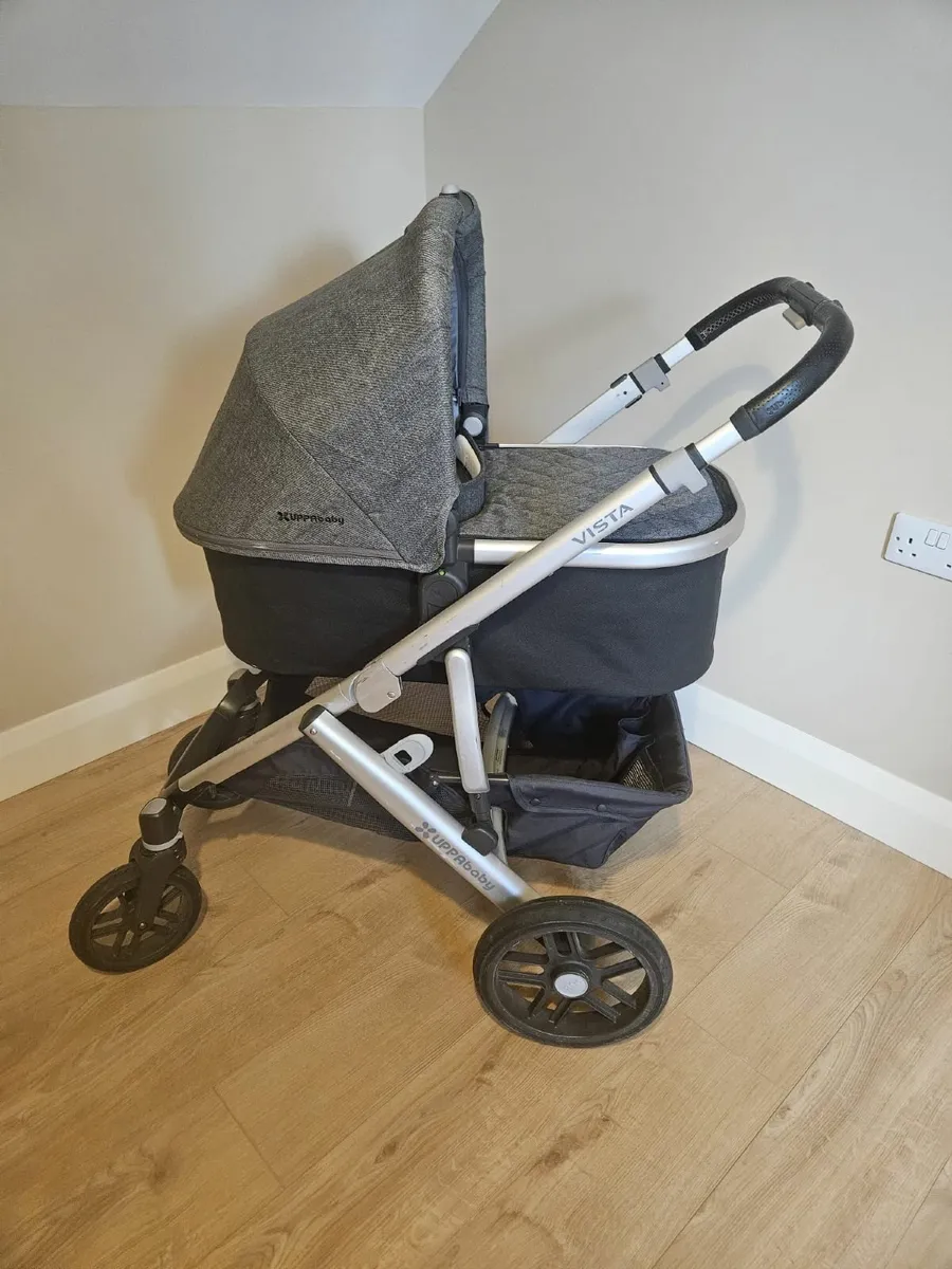 UppaBaby Vista Double Travel System (inc Car Seat) - Image 4