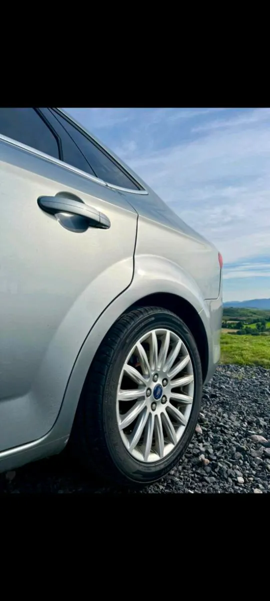Ford mondeo - Image 4