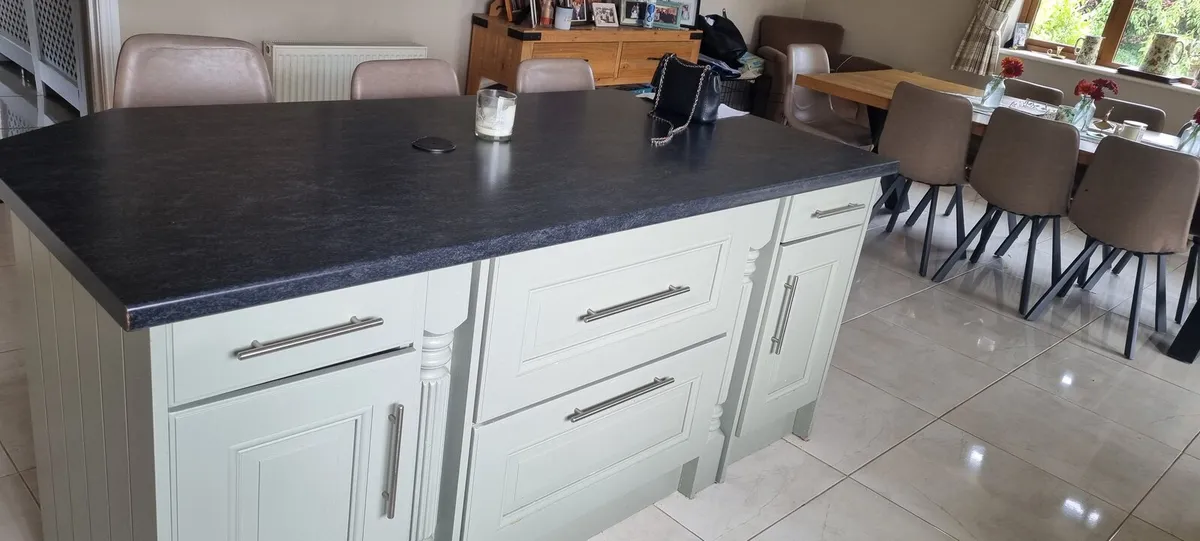 Kitchen cabinets - Image 3