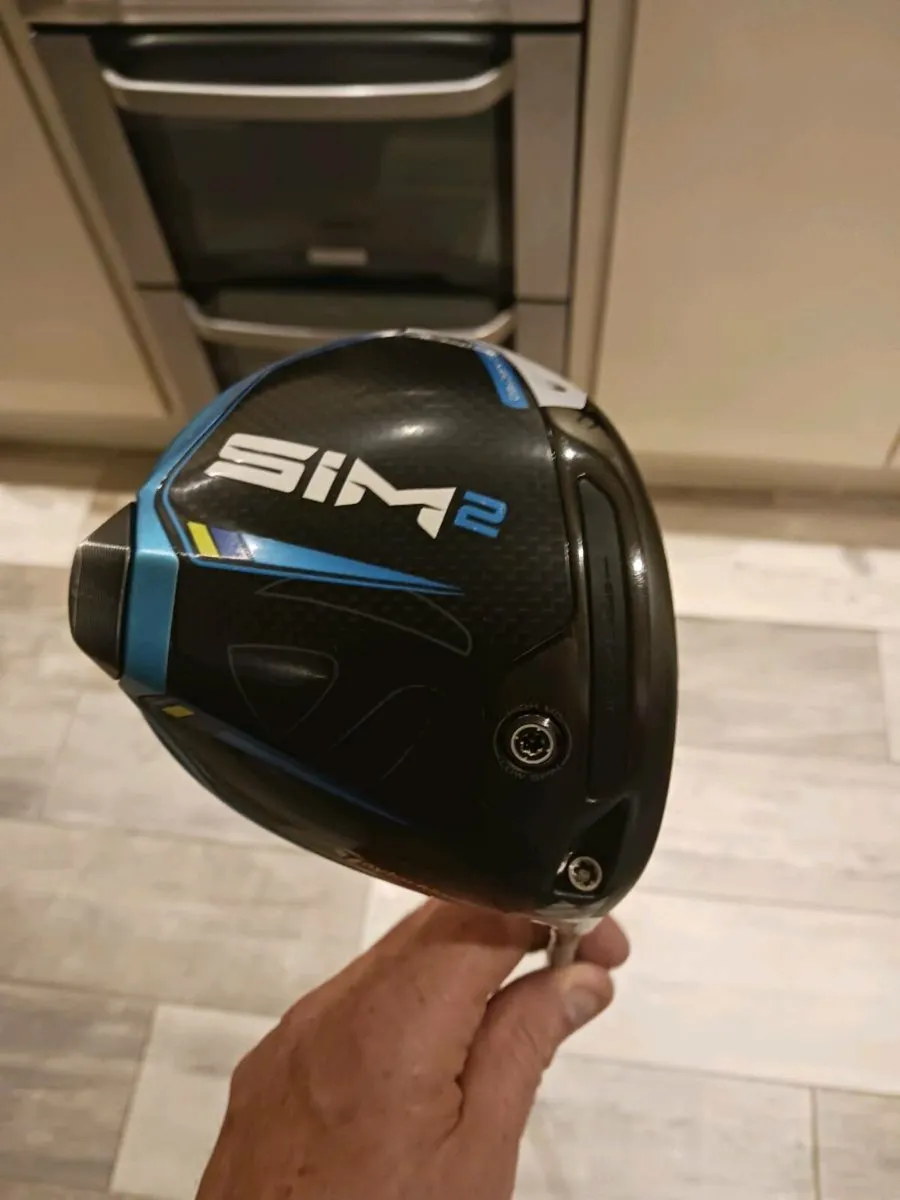 TAYLOR MADE SIM 2 TPUR ISSUE DRIVER - Image 2