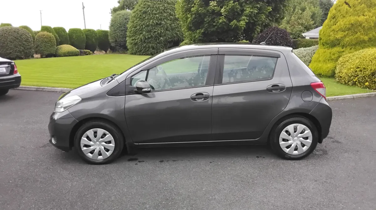 TOYOTA YARIS 1.OL TERRA - Image 2