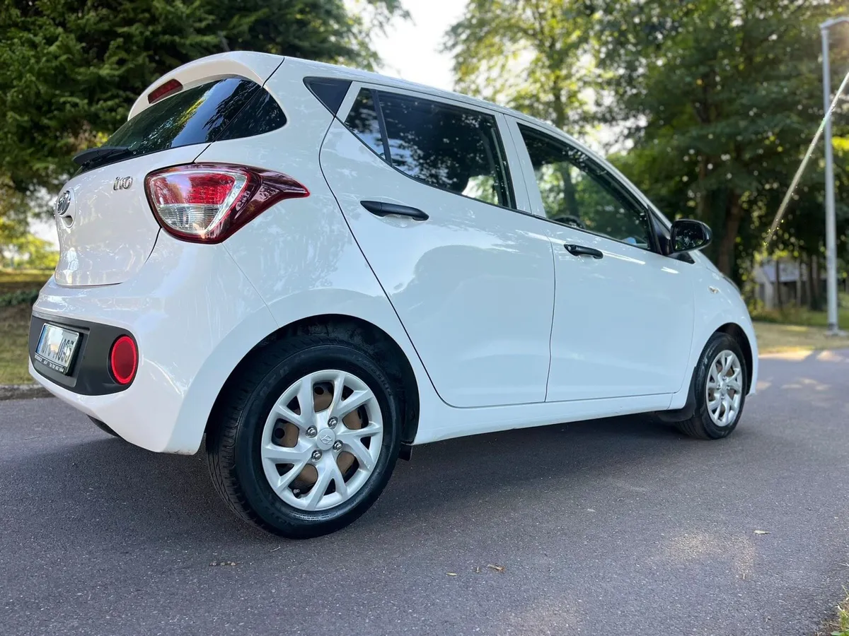 2018 HYUNDAI i10 ** nice small car ** - Image 3