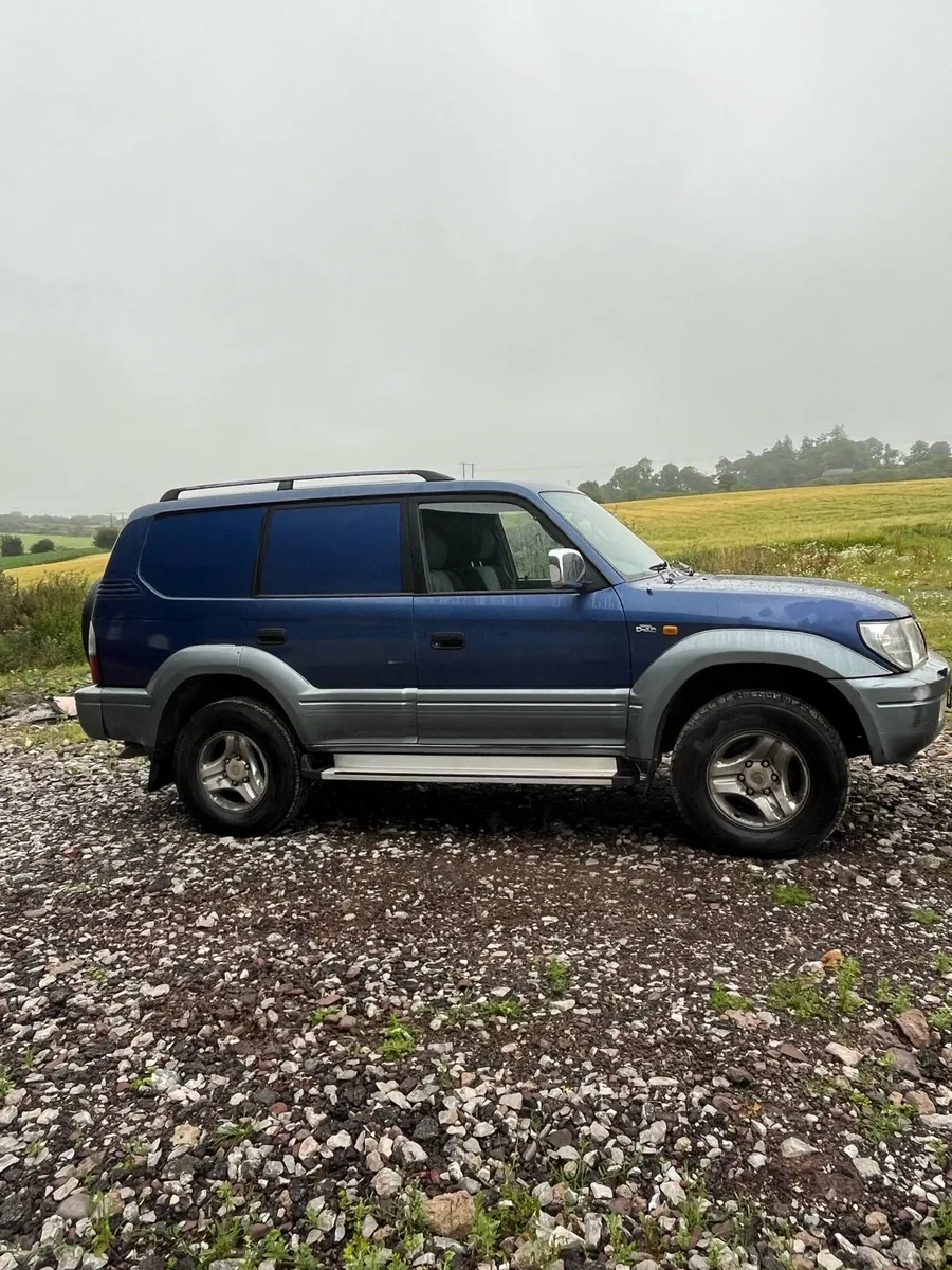 Toyota Land Cruiser - Image 2