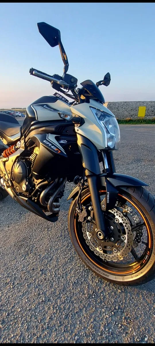 KAWASAKI ER6 - Image 1