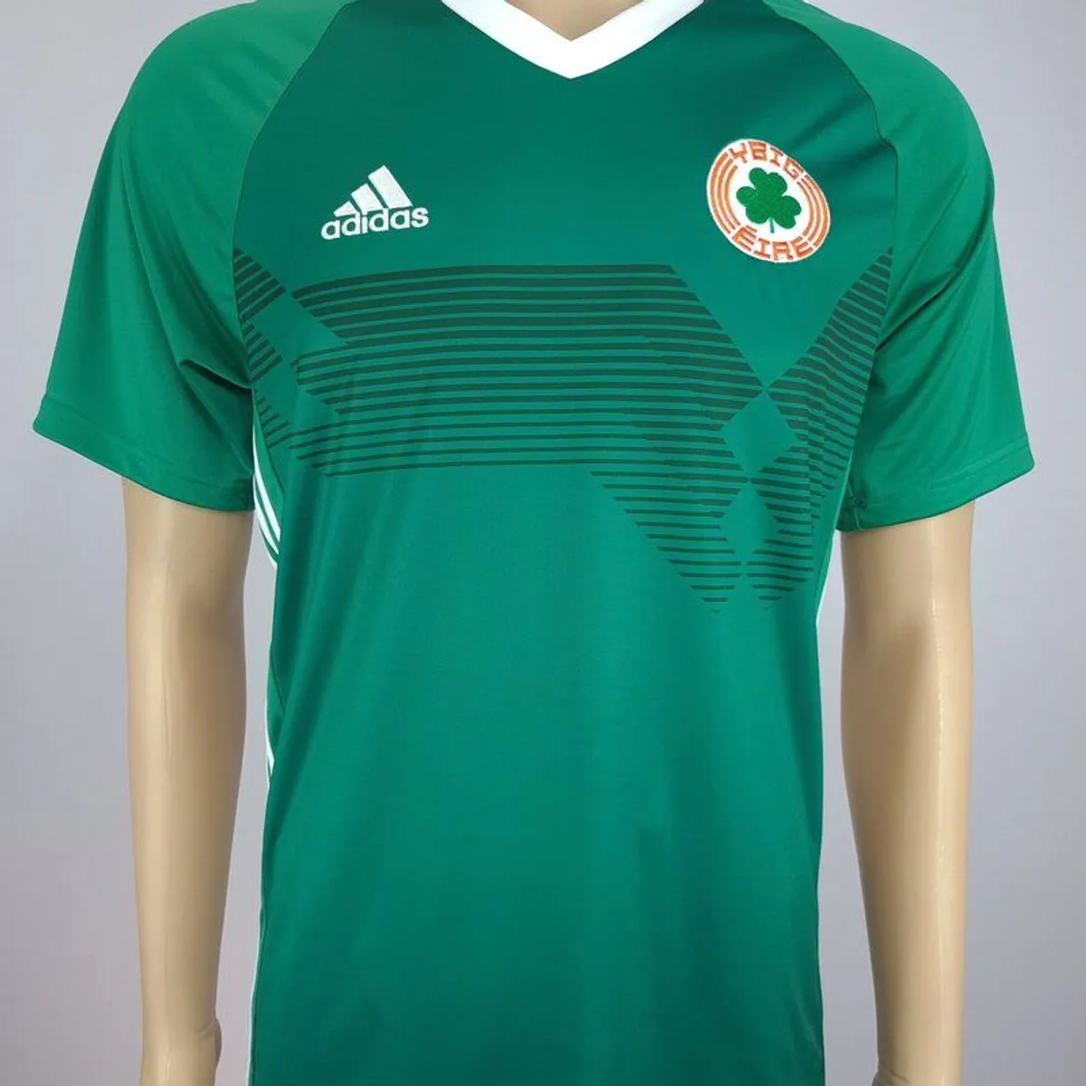 Original Adidas Ireland jerseys - Image 1