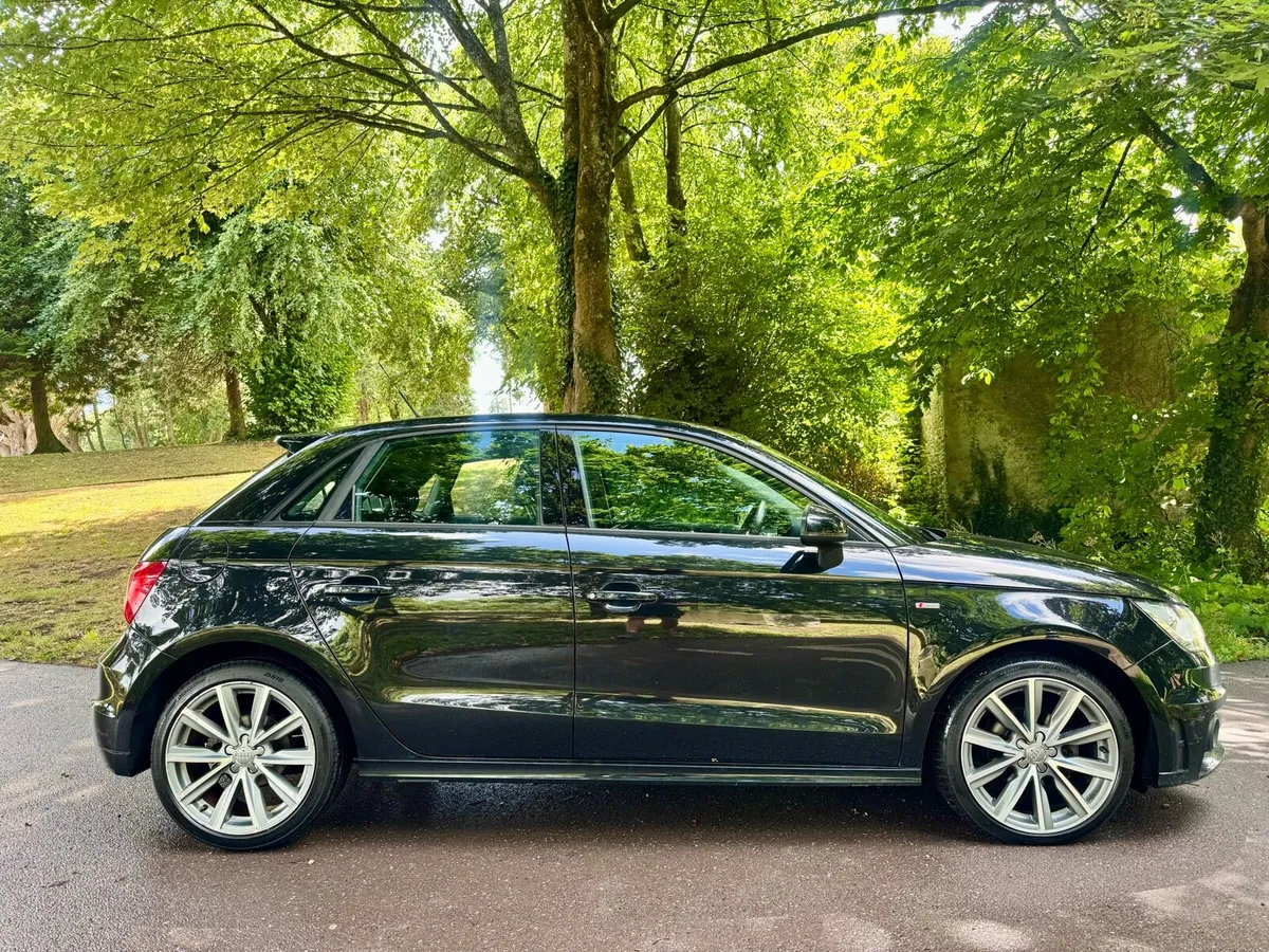 132 Audi A1    — NEW NCT — - Image 3