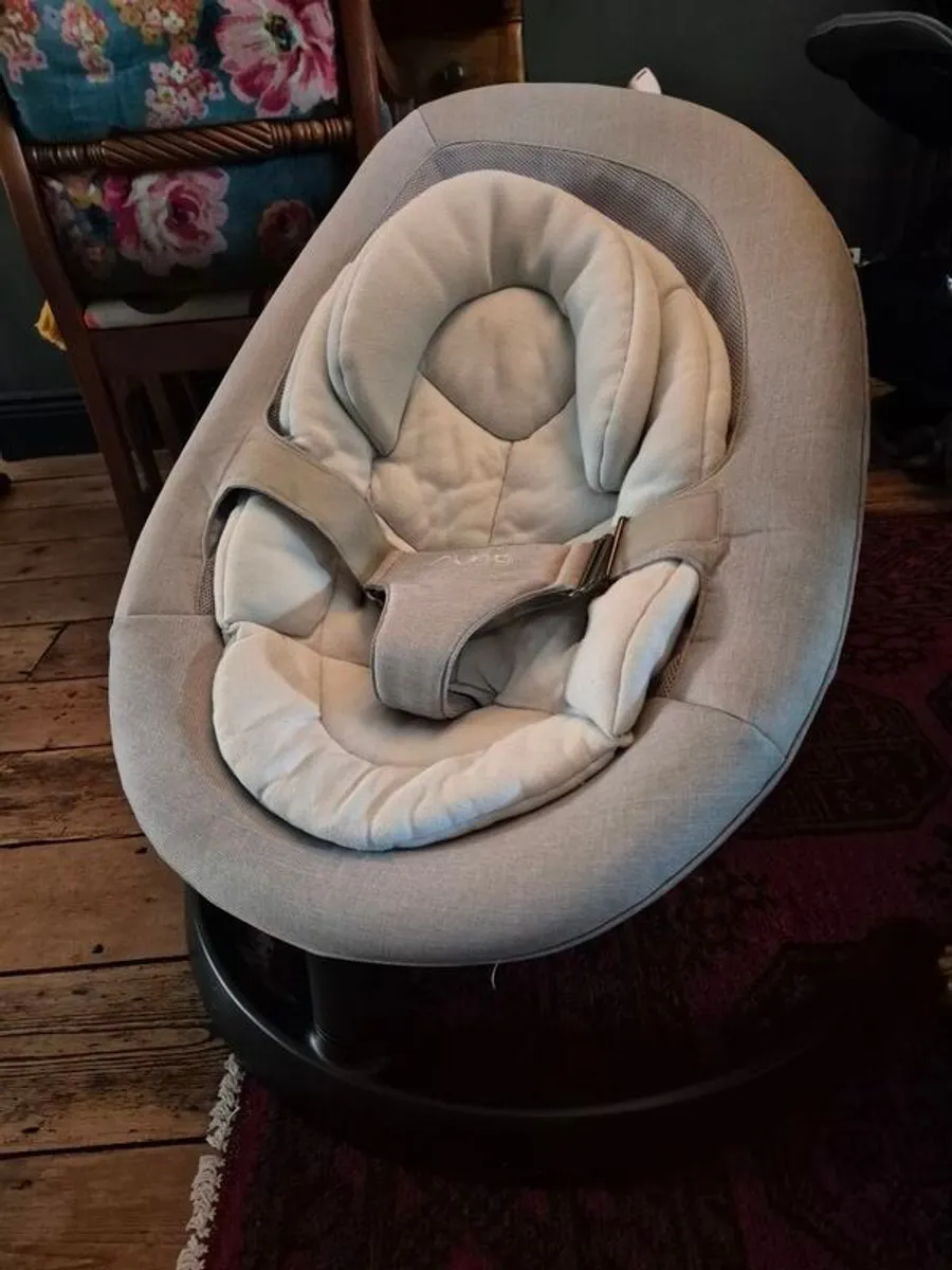 Nuna Leaf Bouncer - Image 3