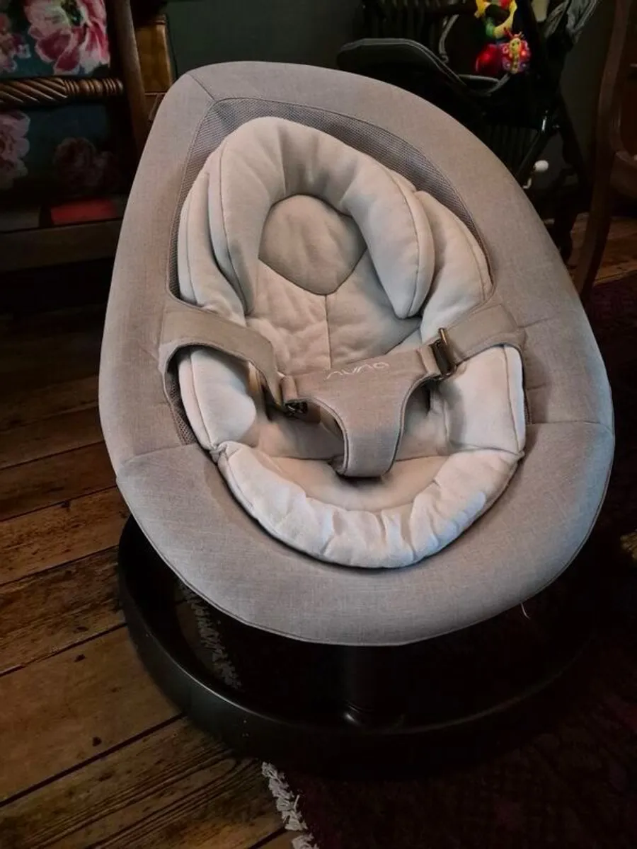 Nuna Leaf Bouncer - Image 2