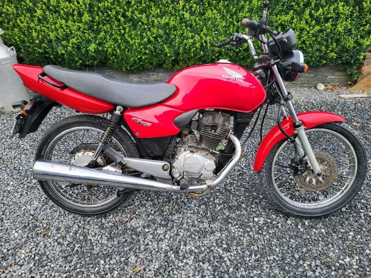 Motorbike - Image 1