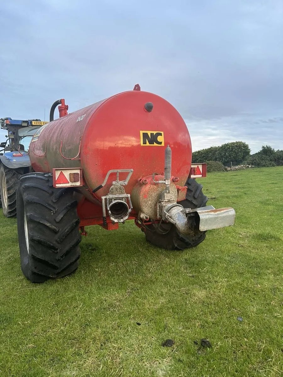 Slurry tanker - Image 4