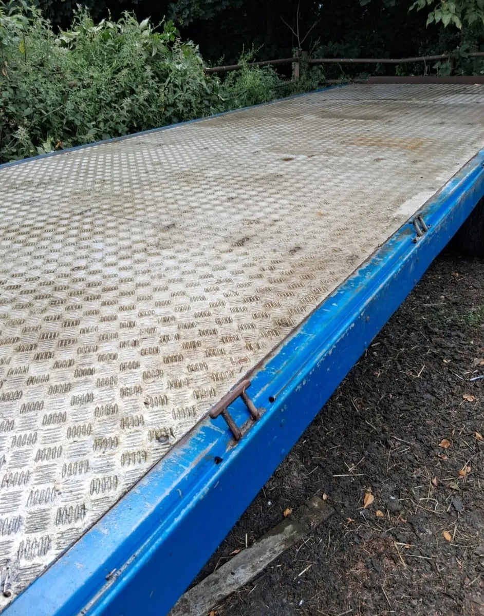 Bale Trailer For Sale - Image 4