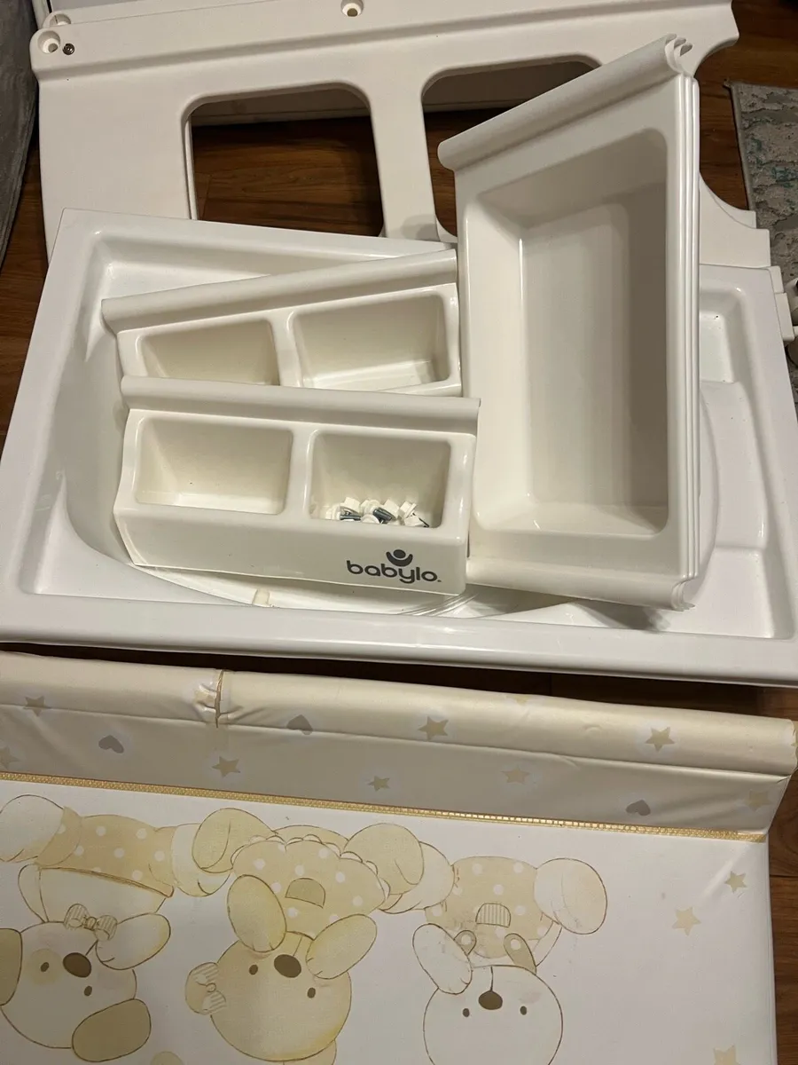 Babylo changing table - Image 3