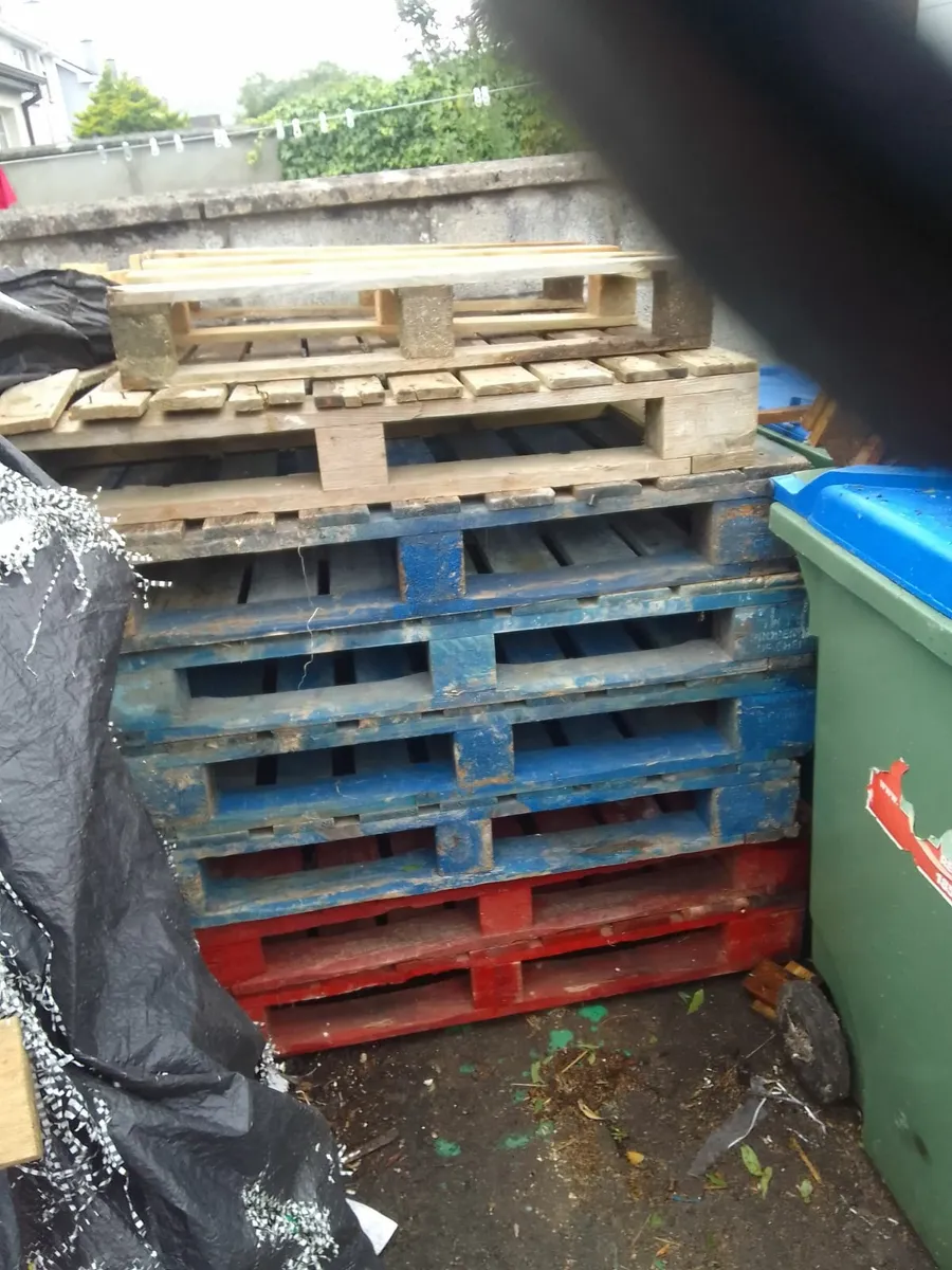 Pallets - Image 3
