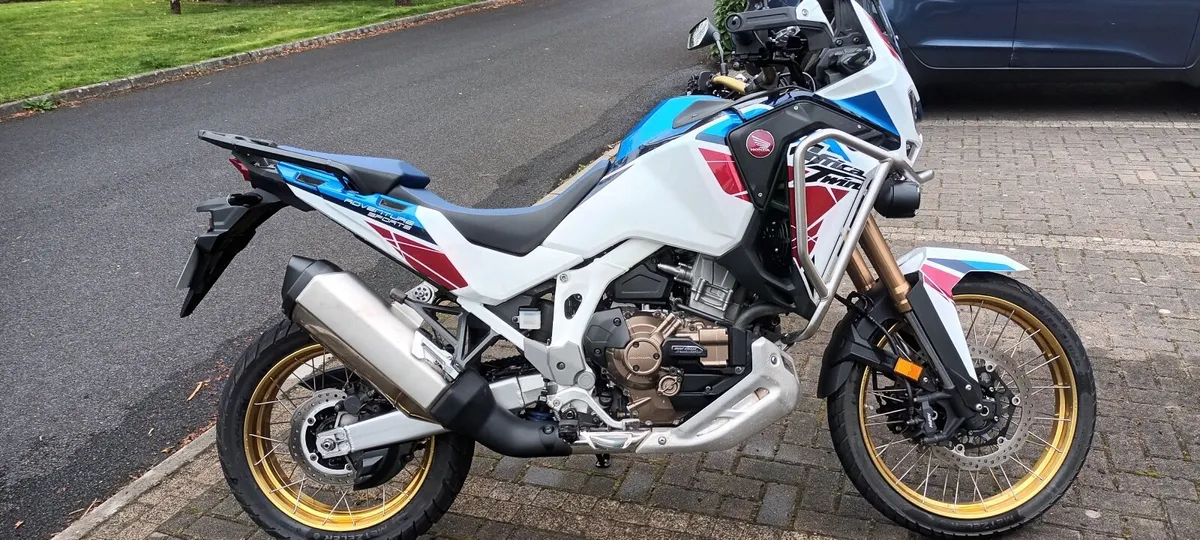 Africa Twin Adventure Sports DCT - Image 4