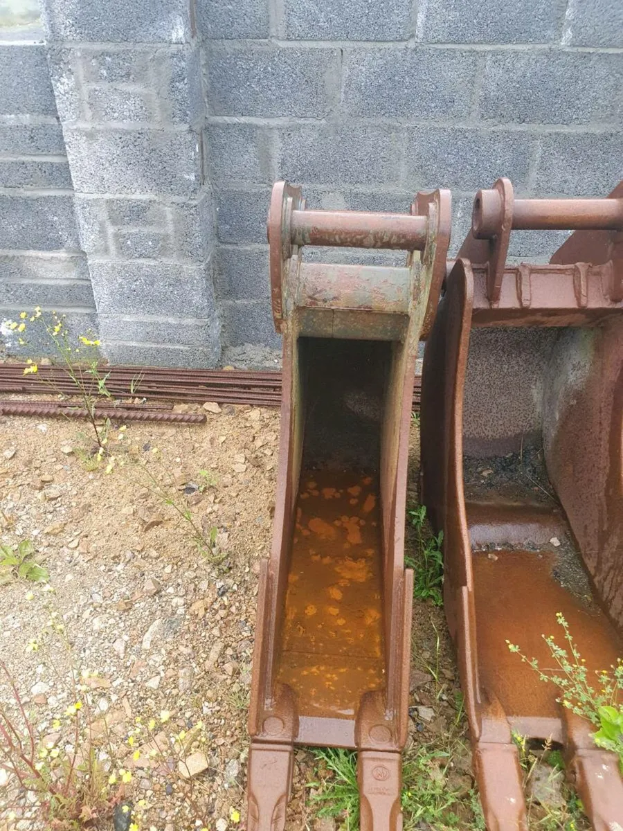 12 inch bucket , 65mm - Image 2