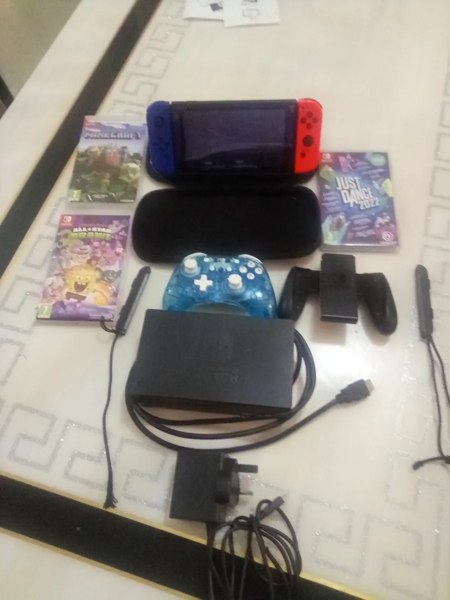 Nintendo switch - Image 1