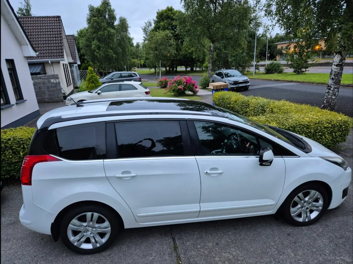 Peugeot 5008 2016 - Image 3