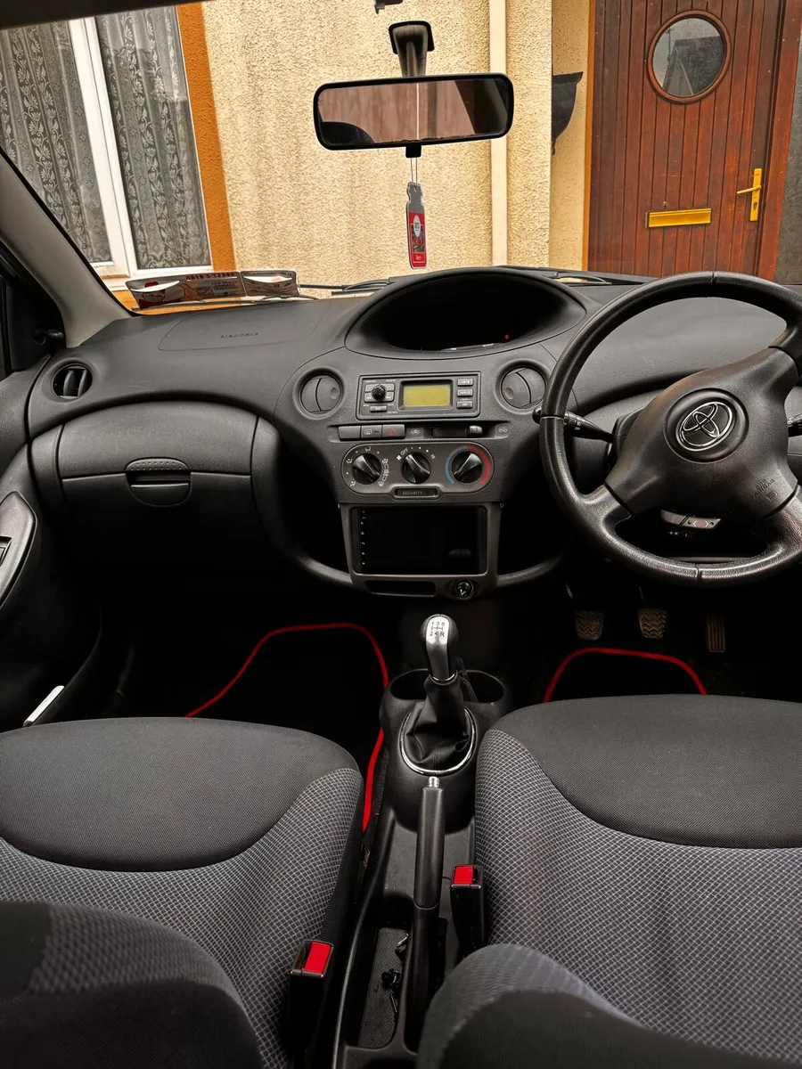 Car - Image 4
