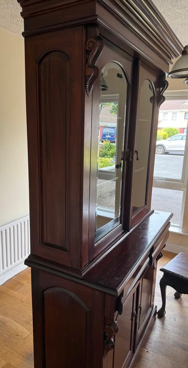 Beautiful Solid Wood Display Cabinet - Image 2