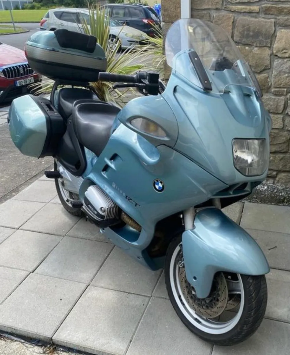BMW R1100RT - Image 1