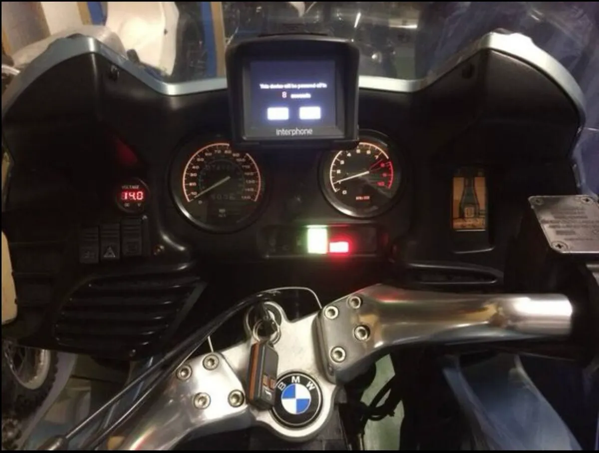 BMW R1100RT - Image 2