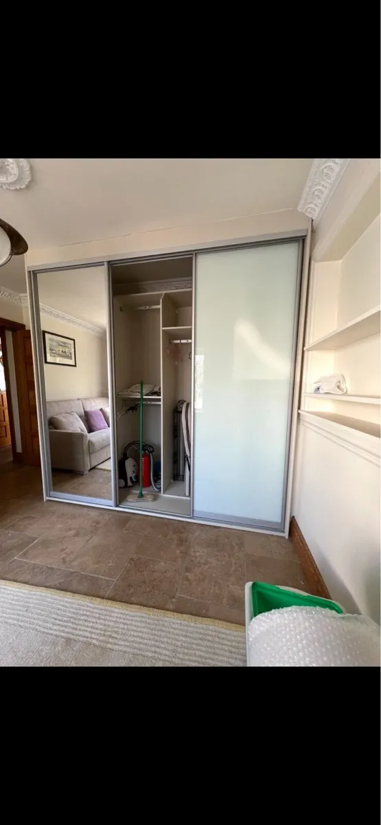 Sliderobe - Image 3
