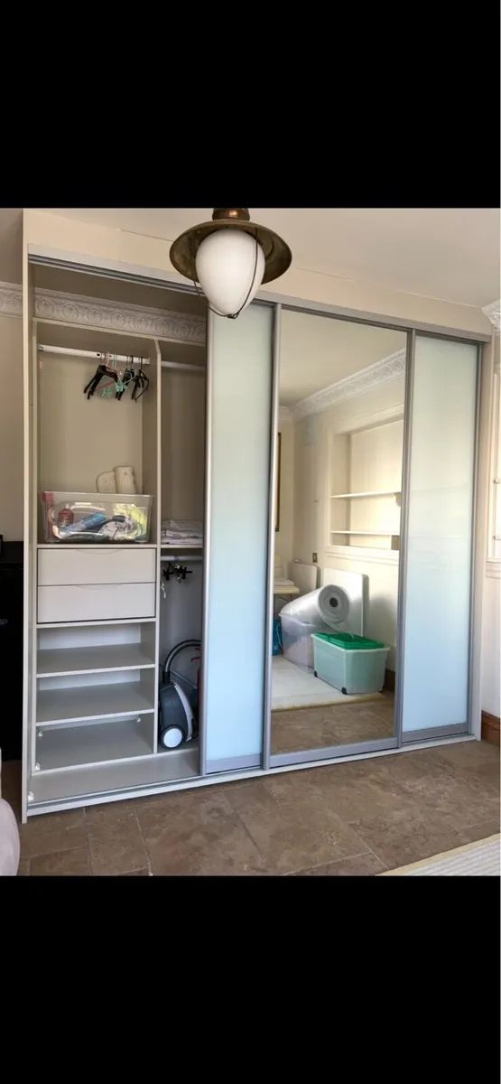 Sliderobe - Image 4