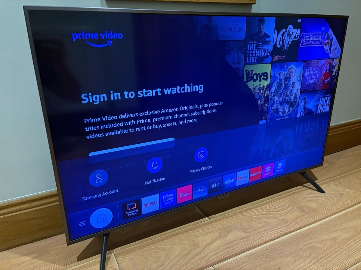 43 Inch Samsung Smart TV - Image 1
