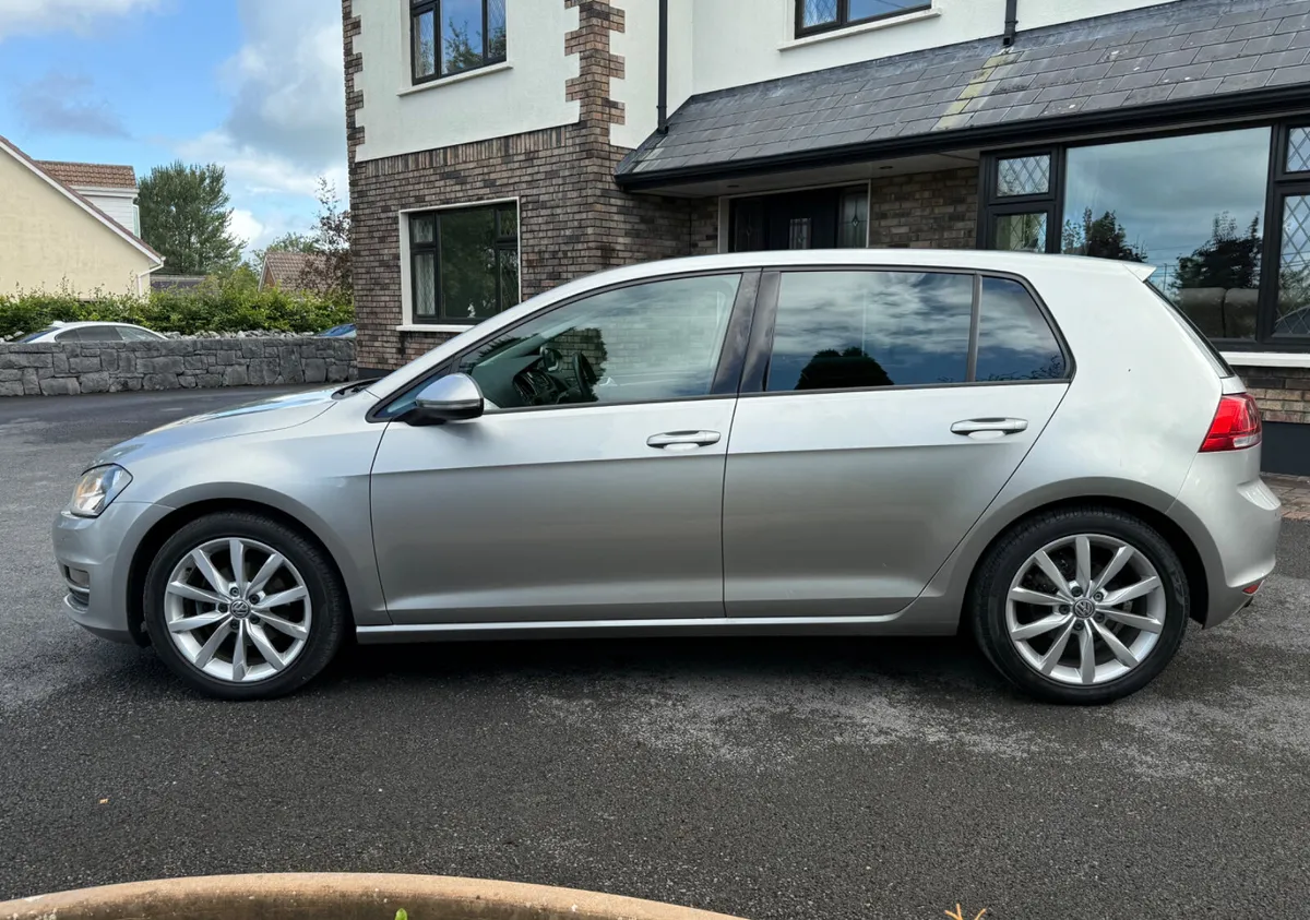 Immaculate 152 VW Golf Highline! - Image 4