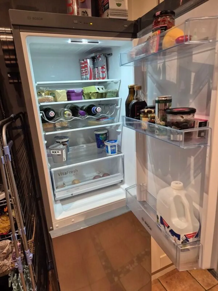 Fridge Freezer Bosch - Image 3