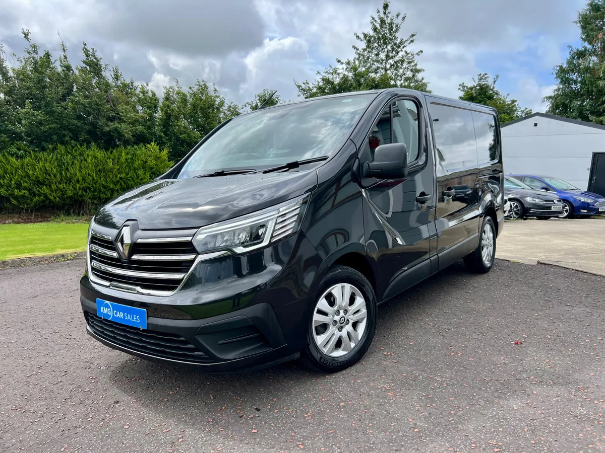 (NO VAT) 2023 Renault Trafic Advance 130 bhp SWB - Image 1