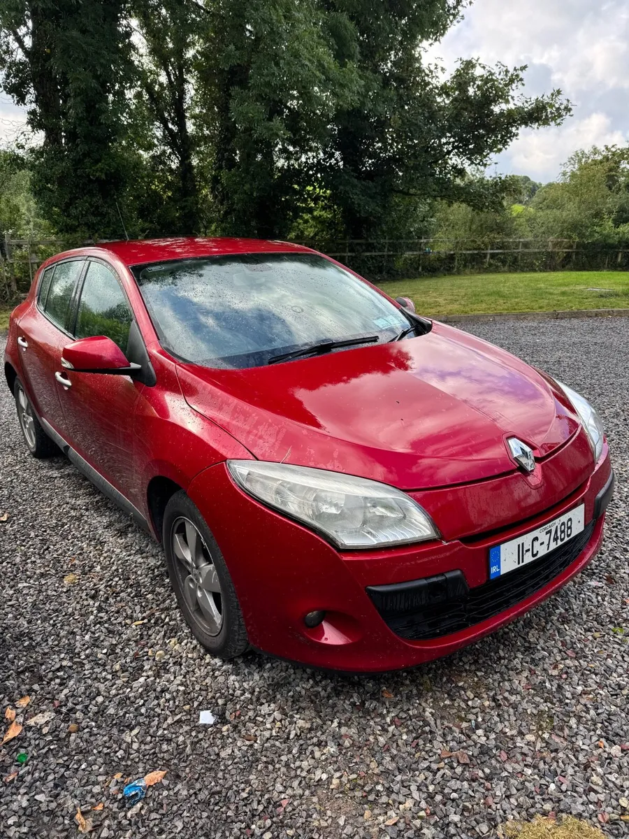 Renault Megane 2011 - Image 1