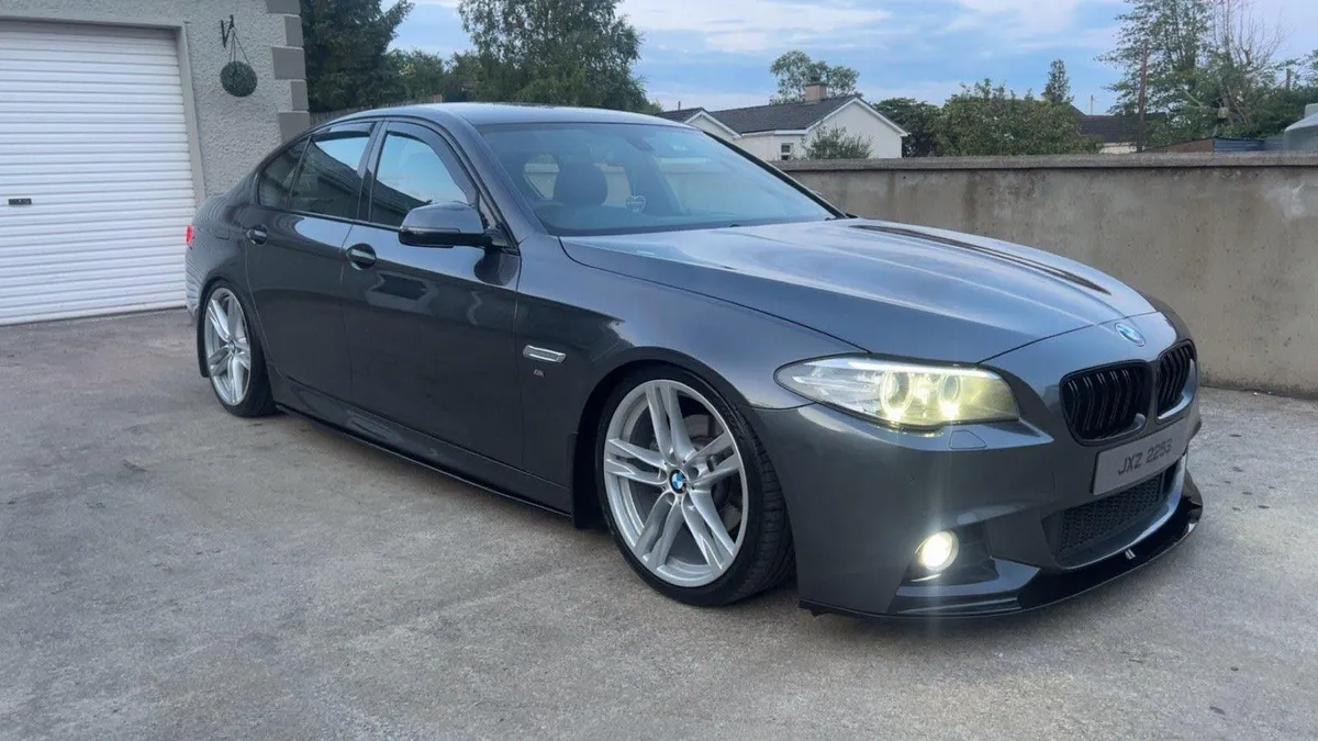 2016 bmw 520d m sport - Image 2