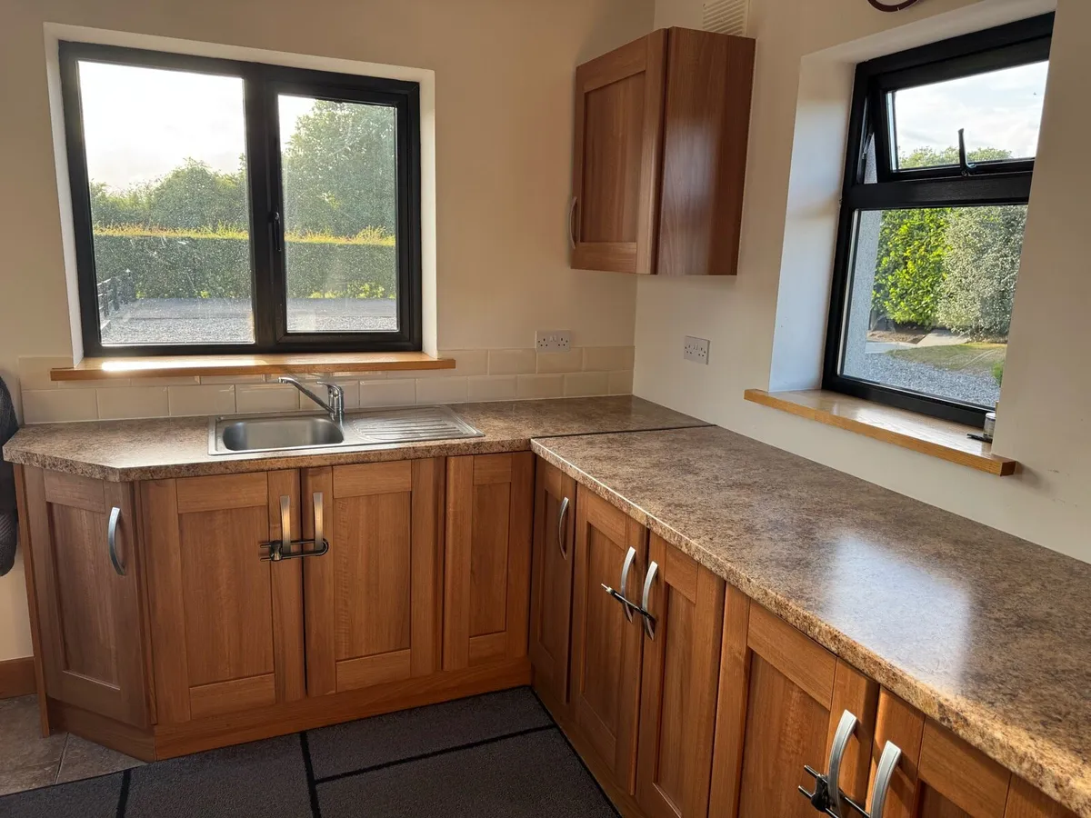 Kitchen / Utility - Image 2