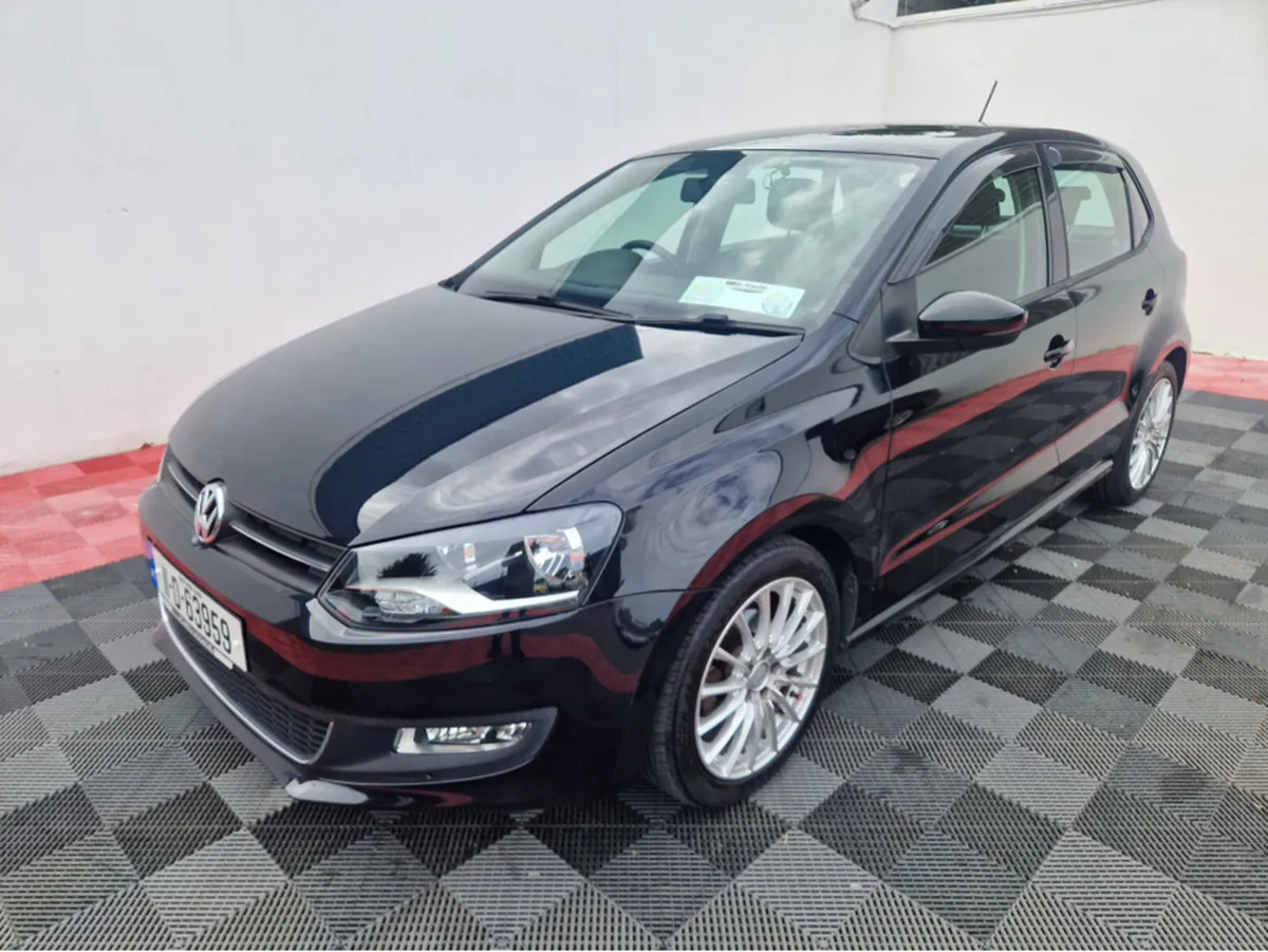 Volkswagen Polo HIGHLINE 1.2 PETROL 5DR AUTOMATIC - Image 4
