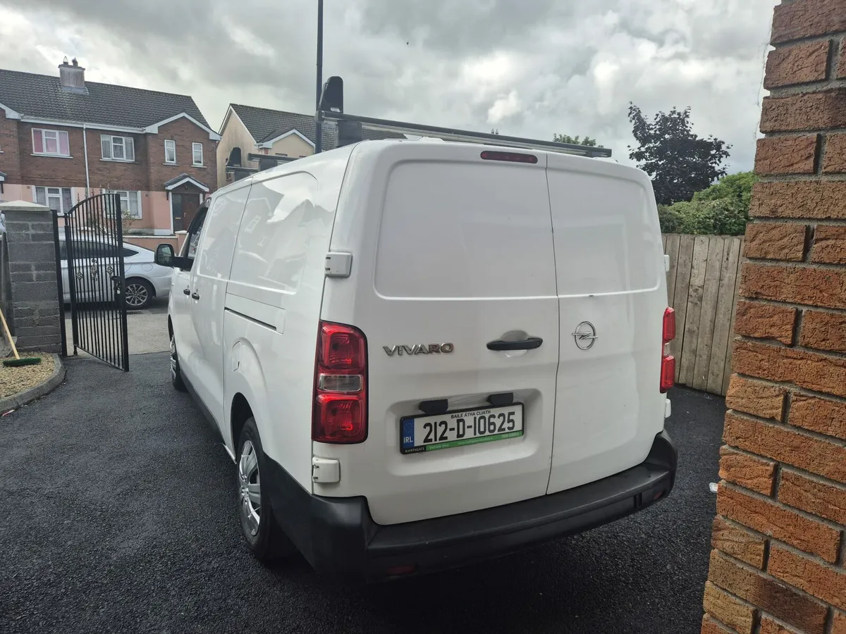 212 opel vivaro Lwb New cvrt - Image 3