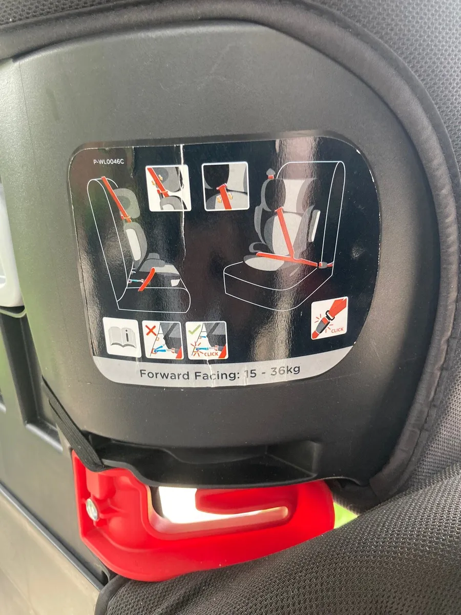 2 x Car Seats - Image 2