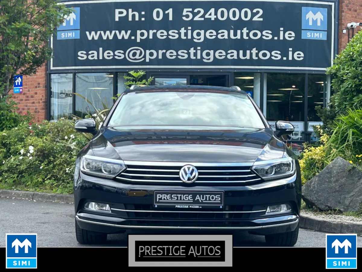 Volkswagen Passat 1.6 PETROL AUTO ELEGANCE LINE *C - Image 2