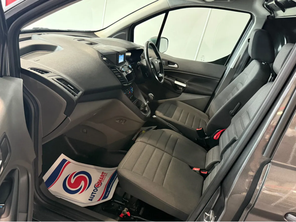 Ford Transit Connect 200 LIMITED EDITION 1.5 Tdci - Image 3