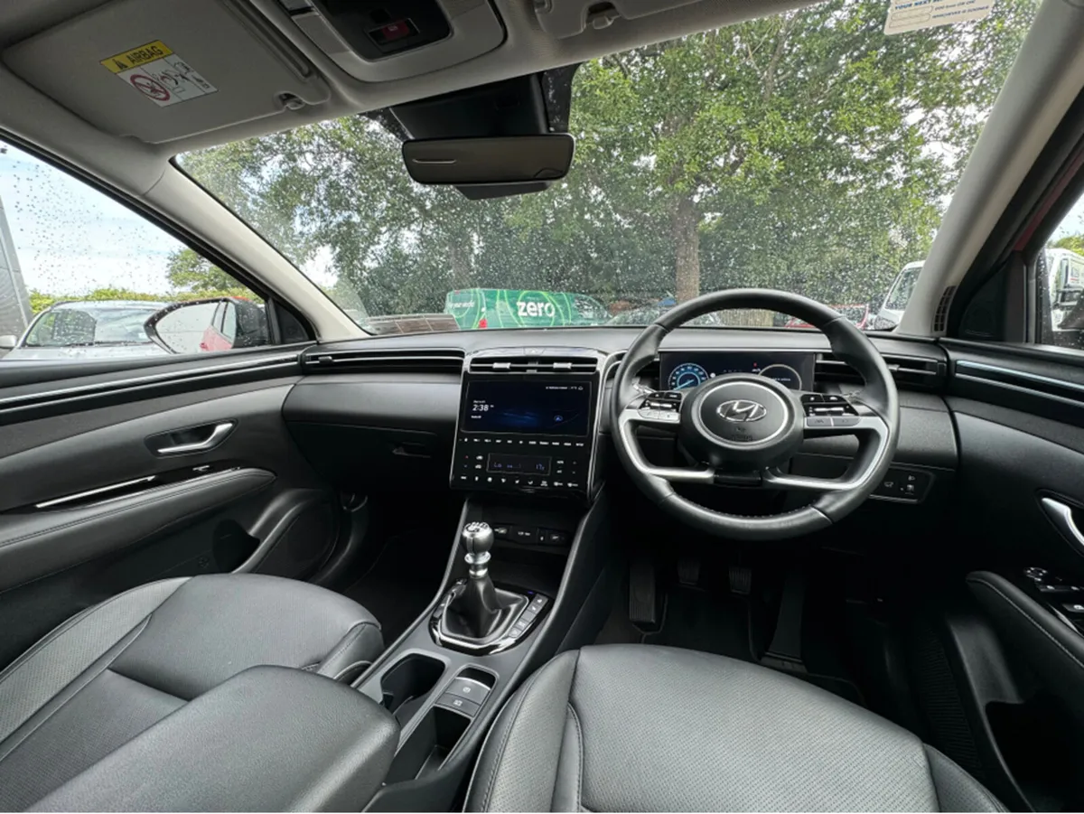 Hyundai Tucson Executive Plus | 1.6D | 5DR - Image 3