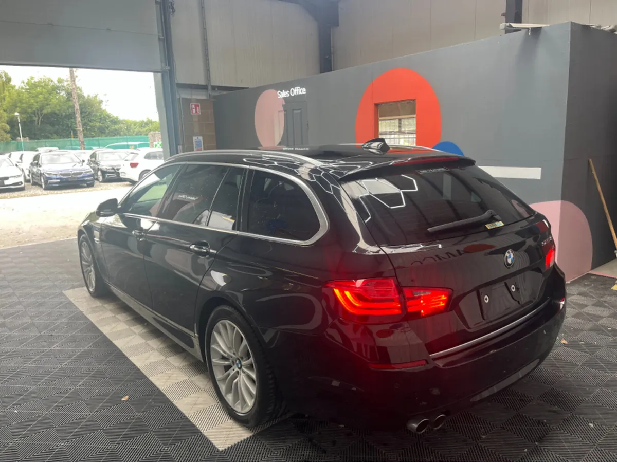 BMW 5-Series 523D TOURING / 88k KMs / HEATED SEATS - Image 4