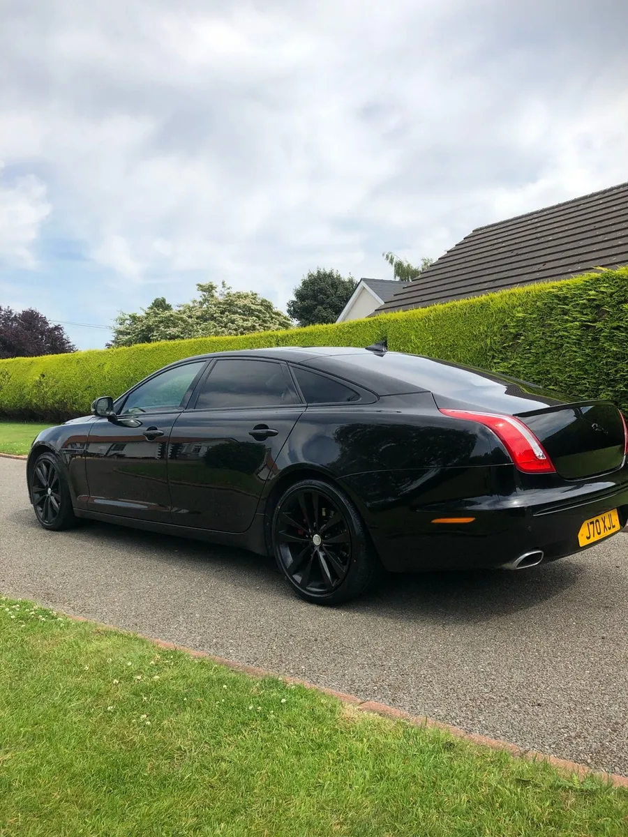 Jaguar XJL portfolio - Image 4