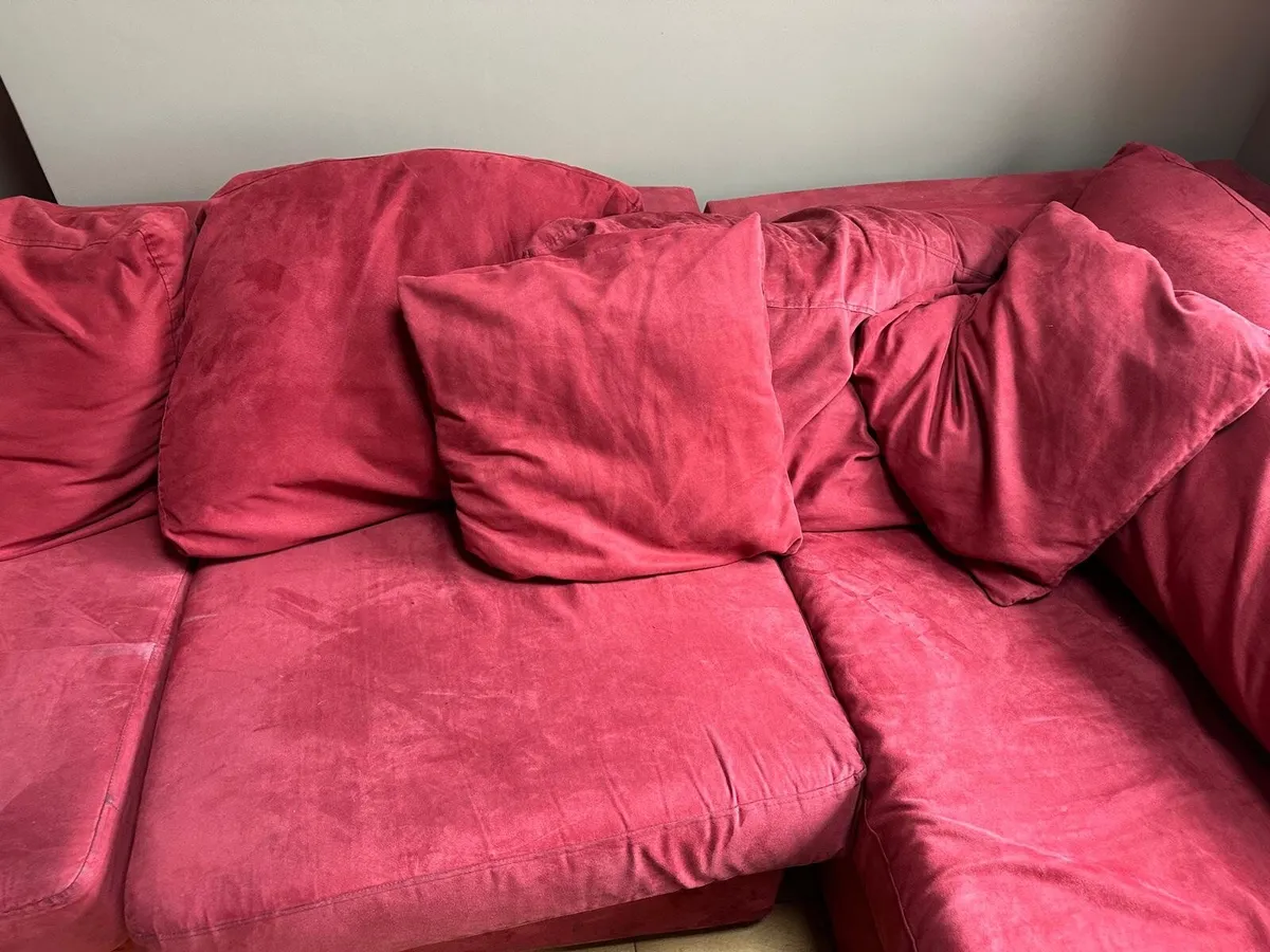 Large Corner sofa - Image 1