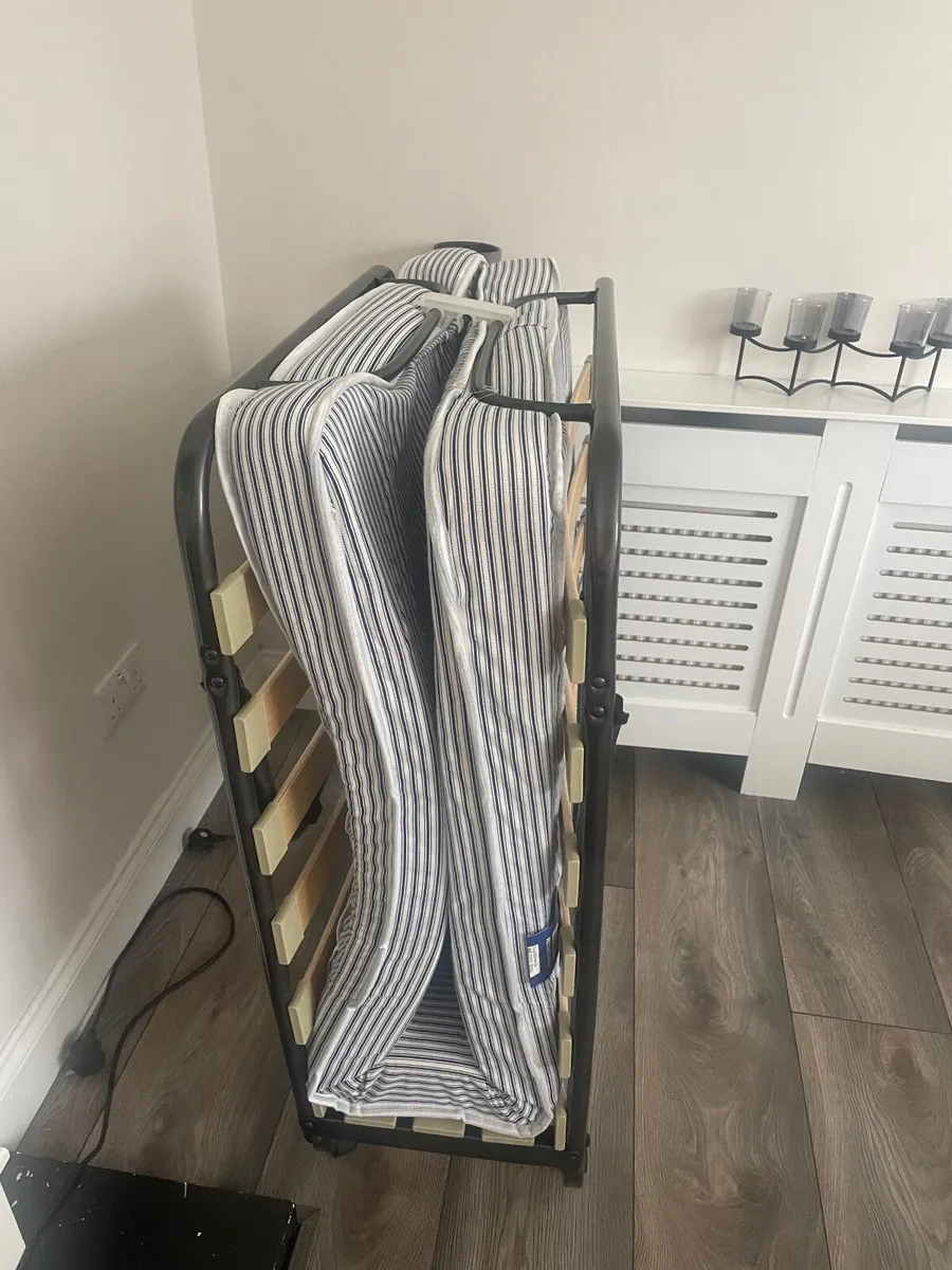 Campbed - Image 1