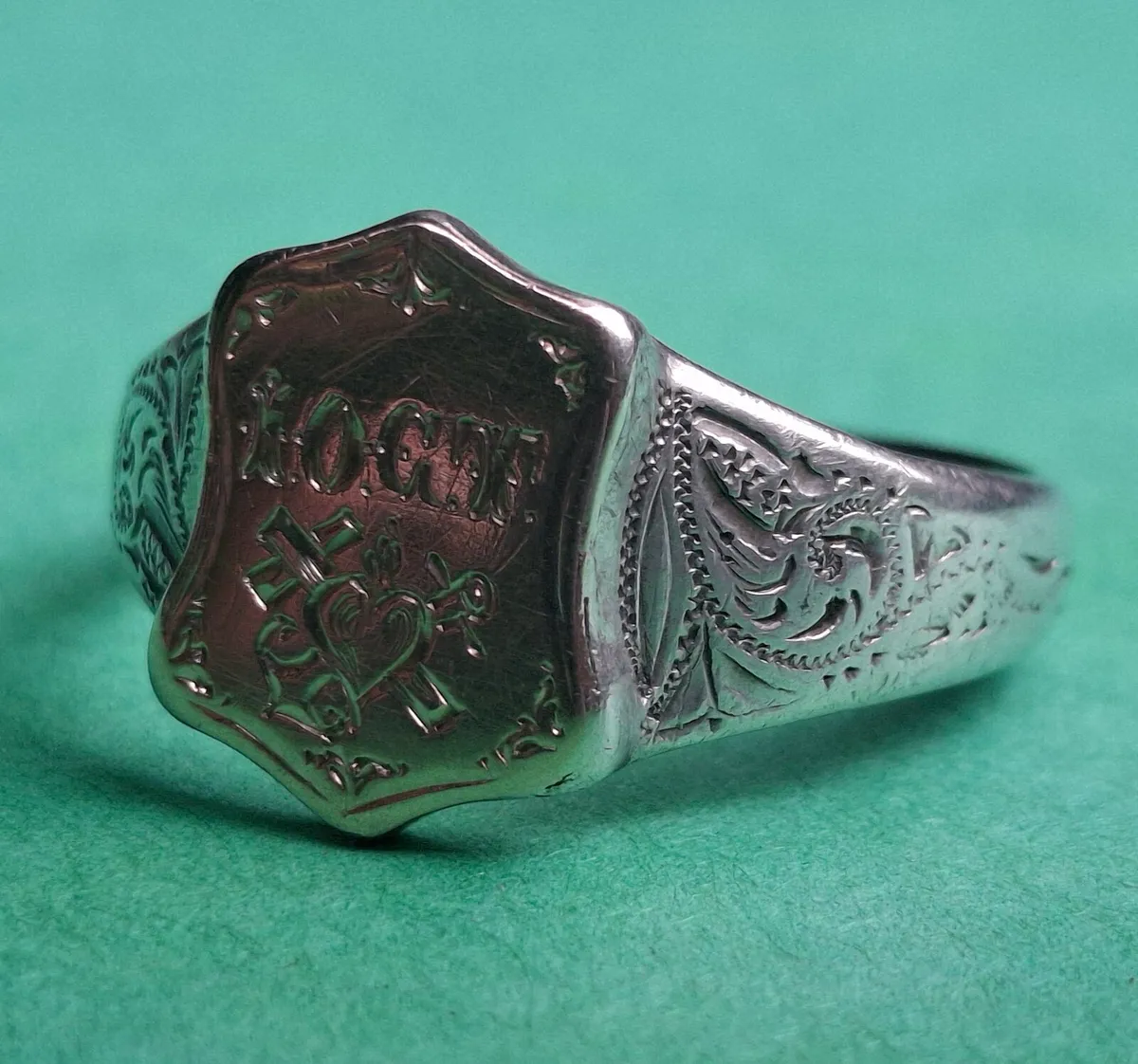 Antique Gold and Silver Mourning Ring - Image 1