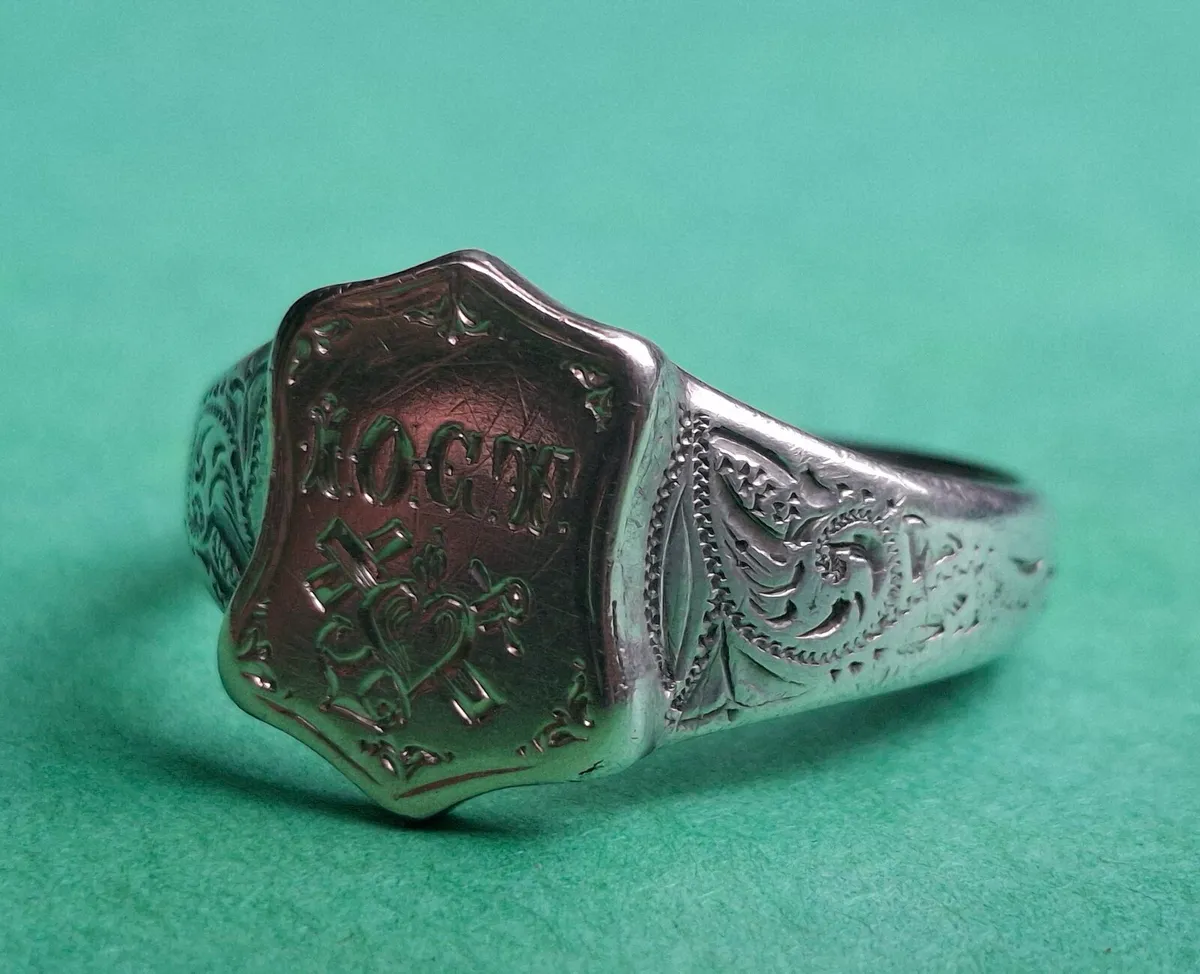 Antique Gold and Silver Mourning Ring - Image 2