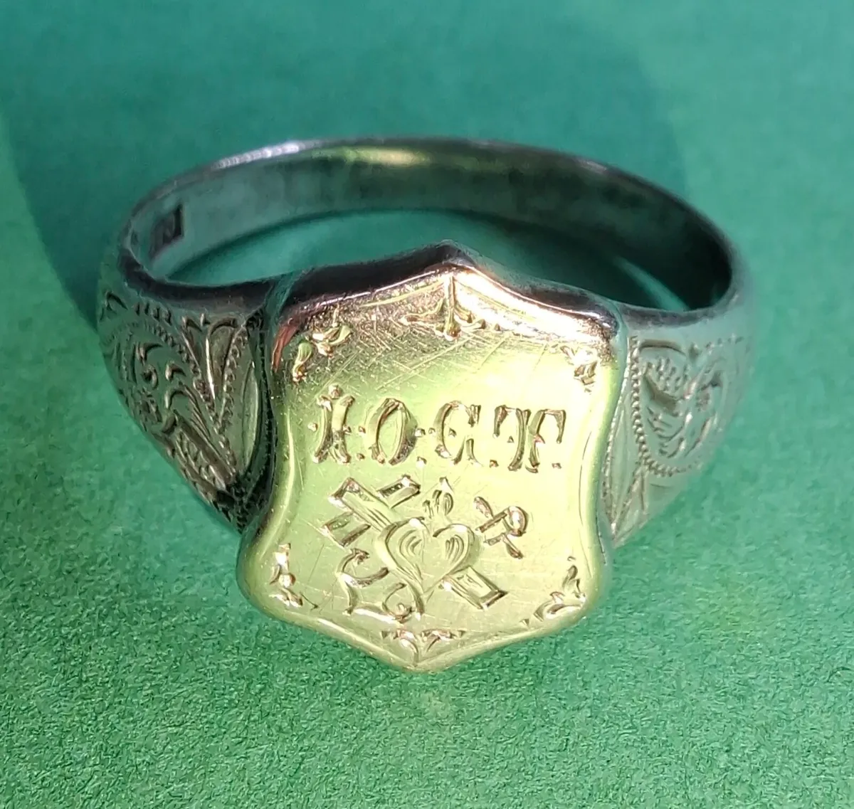 Antique Gold and Silver Mourning Ring - Image 4